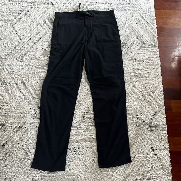 Macpac Men's Black Trekker Hiking Pants - Picture 1 of 8